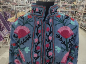 Veste en velours brodé bleu pour femme, manteau d'hiver classique, coton tissé à la main, doublure en lin rayé bohème - Product Image 4
