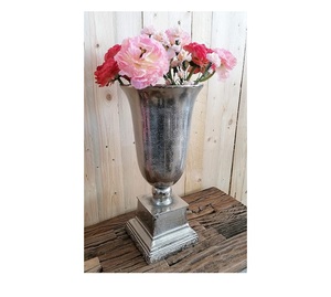 Eco Friendly Modern Aluminum Flower Vase With Elegant Finish For Dining <b>Table</b> And Living Room Decoration - Product Image 6