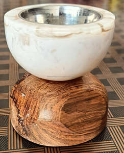 Brûleur d'encens en bois de santal sculpté à la main avec des conceptions personnalisées Décoration religieuse écologique pour brûler Bakhoor & Oud-FWE - Product Image 3