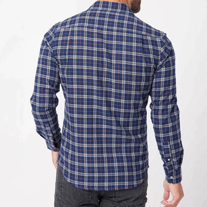 Chemise en flanelle classique, tissu respirant et chaud, design boutonné sur le devant, manches longues, coupe confortable, parfaite pour la superposition, style streetwear. - Product Image 6