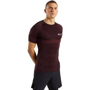 เสื้อยืดลำลองผู้ชายแฟชั่นฤดูร้อน แขนสั้น คอกลม สีพื้น ลายเรียบ ดีไซน์โดดเด่น - Product Image 4