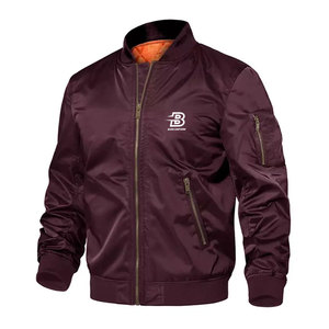 Blouson bomber style classique en tissu doux, confortable pour un usage quotidien. - Product Image 1