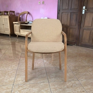 Fauteuil de salle à manger en teck recyclé rembourré en bois massif pour importateurs et distributeurs de meubles en Indonésie - Product Image 6