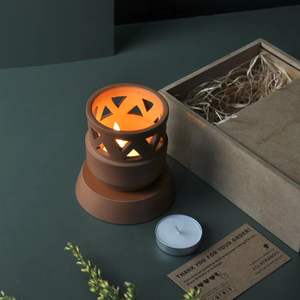 SAMARA - PAQUETE DE REGALO Lámpara de terracota artesanal para velas de té (estilo minimalista y contemporáneo) para tu mesa de estudio o mesa de comedor - Product Image 1