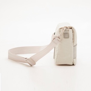 Simple white quilted small shoulder <b>bag</b> lightweight design shoulder <b>bag</b> messenger <b>bag</b> versatile daily <b>bag</b> - Product Image 4