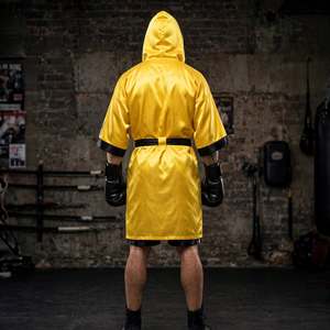 Robe de boxe jaune DRFITWEAR avec capuche et bordure noire, légère, unisexe, taille adulte, ceinture noire incluse, confortable, en polyester, toutes saisons - Product Image 2