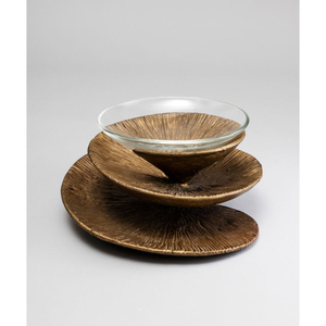 Cuencos de Acero Inoxidable Plateados Brillantes con Base de Diseño Único Chapada en Oro de Alta Calidad para Servir Comida en Casa, Hotel o Restaurantes de Lujo - Product Image 4