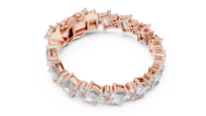 Bracelet en or 14 carats avec diamants taille émeraude, 42 pierres, 27,438 carats, haute joaillerie, luxe, couture, pièce maîtresse, pour mariages et soirées, luxe - Product Image 4