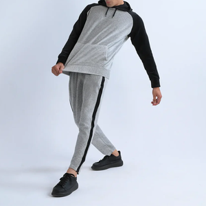 Conjunto Deportivo Urbano Unisex de Invierno, Dos Piezas con Bloques de Color, Sudadera con Capucha y Cordones Ajustables, Ribetes Acanalados - Product Image 2