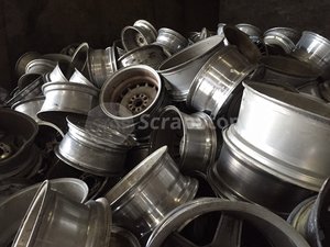 Déchets de jantes en alliage d'aluminium 99,9 % pur, série 6000, traités proprement, pour usage industriel, approvisionnement en vrac, recyclage industriel - Product Image 3