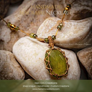 Collar Colgante de Macramé con Peridoto Verde Hecho a Mano, Gema Natural Verde Oliva, Joyería Boho de Cristal Curativo, Cuentas Chapadas en Platino - Product Image 2