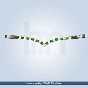 Fronture de cheval en cuir de vachette, artisanale de qualité supérieure, anatomique en forme de V, ornée de strass en cristal blanc effet émeraude haute clarté - Product Image 3