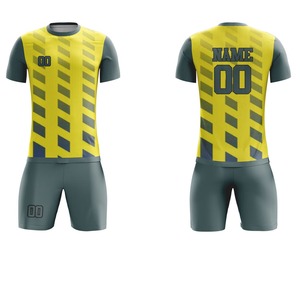 Uniforme de football personnalisé de qualité supérieure à manches courtes, respirant, 100% polyester, protection UV, séchage rapide, antibactérien, personnalisé - Product Image 5