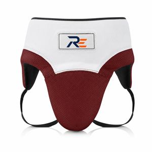 Protège-guêtres léger offrant une protection contre les chocs élevés, un confort respirant et une ceinture de maintien sécurisée pour les séances d'entraînement prolongées - Product Image 1