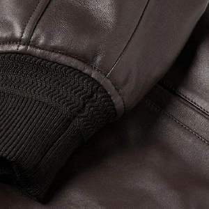 Blouson aviateur en cuir véritable pour homme, col rabattu, fermeture éclair, couleur unie, coupe classique, respirant, écologique - Product Image 5