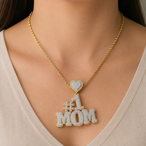 # จี้เพชรทรงกลมเพาะเลี้ยงในห้องปฏิบัติการ รับรองโดย IGI 1MOM พร้อมจี้ห้อยคอ สไตล์ฮิปฮอปสำหรับทุกเพศ ทำจากทองคำขาวและทองคำเหลือง 14k 18k เหมาะสำหรับเป็นของขวัญ - Product Image 1