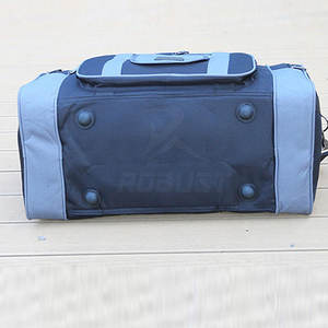 Bolsa de Viaje Ligera y Duradera con Cierre de Cremallera, Correa Ajustable, Amplio Espacio para Artículos Esenciales, Ropa y Zapatos - Diseño Plegable para Exteriores - Product Image 3