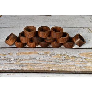 Porte-serviettes en bois classique fait main pour les tables de mariage, les restaurants, les dîners et les réceptions à domicile - Product Image 2
