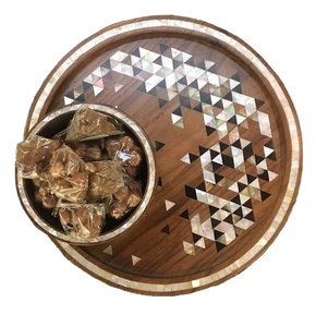 Plateau de service en bois d'acacia exquis avec incrustation complexe de nacre Cadeau idéal pour le Ramadan Eid et décoration de table élégante - Product Image 1