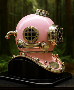 Réplica de Casco de Buceo Rosa Estilo Mark V de la Marina de los Estados Unidos, Casco de Buceo Profundo, Decoración Náutica Marítima con Base de Madera Vintage - Product Image 2