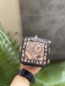 New Arrival Multi-function Hand Tooled Leather Travel Jewelry Organizer Compact <b>Case</b> Cowhide Leather Accessory Gift Storage - Product Image 4