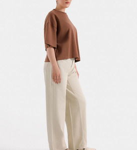 Camisetas Personalizadas de Último Diseño para Mujer, Camiseta de Cuello Redondo Marrón de Alta Calidad, Camiseta Lisa de Color Sólido, Ajuste Holgado, Venta al Por Mayor - Product Image 4