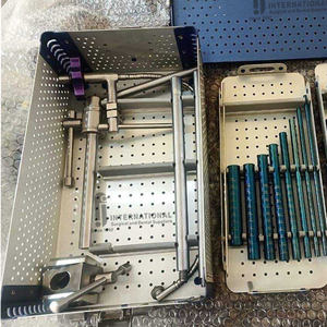 Ensemble de rétracteurs tubulaires orthopédiques en acier inoxydable de qualité supérieure, personnalisable, léger, réutilisable, pour interventions minimiquement invasives de la colonne vertébrale - Product Image 4