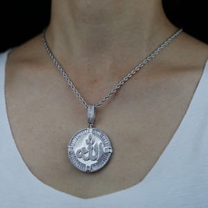 Collar de Moda para Mujer, Chapado en Oro y Plata, con Colgante Redondo de Moissanita y Cadena de Cuerda - Product Image 5