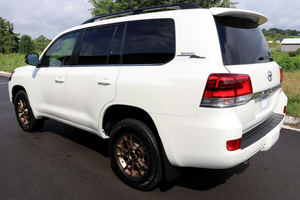 Toyota Land Cruiser 2020 d'occasion propre - Product Image 2