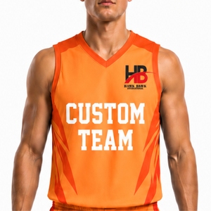 Maillot et short de basket-ball personnalisés pour joueurs de basket-ball modernes, débardeur à col en V et short athlétique anti-transpiration - Product Image 4