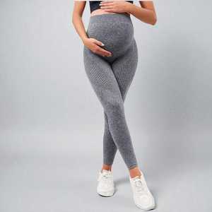 Leggings doux taille haute pour femmes, pantalons extensibles pleine longueur avec taille flexible, coupe confortable pour les activités quotidiennes et l'exercice - Product Image 3