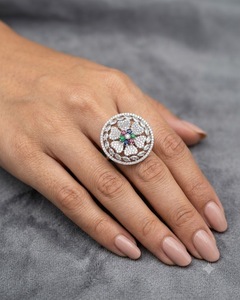 Anillo Ajustable con Racimo de Flores y Diamantes Americanos para Mujer, Ideal para Recepciones y Fiestas Nocturnas, Fabricante de Anillos - Product Image 2