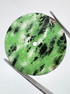 หน้าปัดนาฬิกาแบบขัดเงาด้านเดียว รูบี้โซไซต์ ขนาด 28.5 มม. หนา 0.7 มม. รูตรงกลาง 2 มม. - Product Image 2