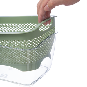 Passoire en plastique gris double couche réutilisable, écologique et durable avec bac de drainage transparent, poignées et supports - Product Image 4