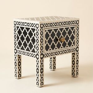 Mesita de Noche Negra con Incrustaciones de Hueso Marroquí, 1 Cajón, Hecha a Mano, Mesa Auxiliar de Lujo, Mueble con Incrustaciones Indias, Mesa Decorativa de Lujo - Product Image 4