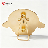 Badges métalliques personnalisés avec base de présentation, emblème imprimé UV 3D, logo personnalisé, objet décoratif de collection pour bureau