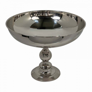 Juego de Tazones de Postre de Latón Cepillado de Lujo - Copas de Helado con Pedestal de Metal Dorado y Cucharas, Tazones para Frutas y Nueces para Hoteles y Bares - Product Image 5