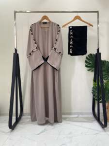 Vestido Abaya de Alta Calidad, Lujoso, de Chifón Bordado, Modesto, Largo hasta el Suelo, para Mujer, con Hiyab a Juego, Hecho a Mano, para Ramadán, Oración y Fiestas - Product Image 3