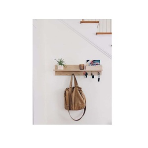 Porte-clés mural décoratif exclusif en bois, conçu pour favoriser une organisation domestique fluide avec une simplicité élégante - Product Image 3