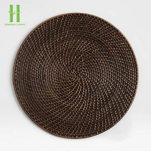 Sets de table et dessous de plat en rotin naturel tressé faits à la main, modernes, pour la cuisine, les fêtes et Noël, 2026 - Product Image 4