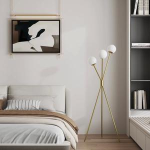 Lampe de sol d'angle minimaliste et fine avec LED blanc chaud à intensité variable pour petits espaces - Product Image 2