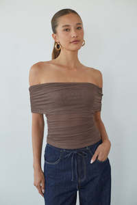 Haut décontracté moulant à manches longues et épaules dénudées pour femme, T-shirt extensible tendance, nouvelle collection, haut de yoga de qualité supérieure, personnalisable avec votre logo - Product Image 3