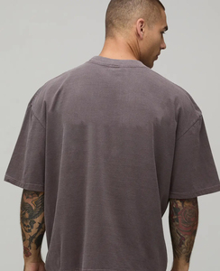 เสื้อยืดคอตตอนโอเวอร์ไซส์ผู้ชาย พิมพ์ลายโลโก้ด้านหน้า สไตล์ลำลอง คอกลม แขนสั้น ระบายอากาศได้ดี ทรงพอดีตัว ผ้าเจอร์ซีย์ ซักแล้วใส่ได้ - Product Image 3