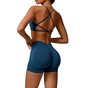 Ensemble de sport sans couture personnalisé avec logo OEM, soutien-gorge à col en V et short de compression taille haute élastique pour femme, grandes tailles - Product Image 3