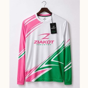 Fabricante de Camisetas Personalizadas, Camisetas de Algodón, Camisetas Extra Grandes, Impresión de Logotipos, Ropa Deportiva al por Mayor, ZIAKOT INDUSTRY Pakistán - Product Image 2