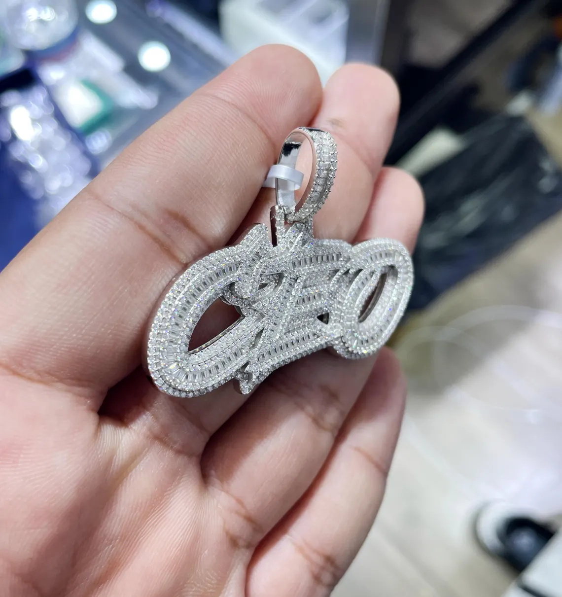 กำหนดเอง