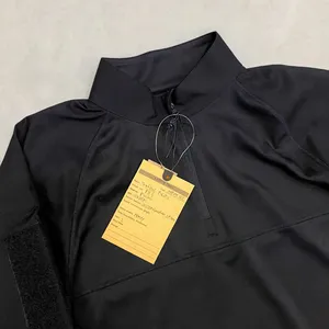 Camiseta Táctica Negra de Manga Corta |   Cuello redondo con cremallera de 1/4 |   Bolsillos de Velcro para Brazos |   Transpirable |   Nuevo - Product Image 6