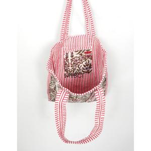 Bolso Tote Pequeño de Algodón Suave Acolchado con Estampado Floral Hecho a Mano en Rajasthan para Mujer, Estilo Bohemio, para Compras - Product Image 2