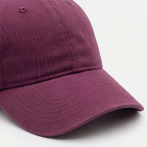 หมวกแก๊ปทรงเบสบอล Plum Blank Cap รุ่น A1 ขายส่ง คุณภาพพรีเมียม สำหรับผู้ชายและผู้หญิง  ทันสมัย ระบายอากาศได้ดี เหมาะสำหรับกิจกรรมกลางแจ้ง - Product Image 4