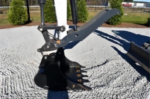 Excavatrice hydraulique E85 bien entretenue disponible pour exportation immédiate - Product Image 4